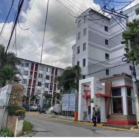 Cebu City Studio Condo Unit-Wifi-A/C-Hot Shower-